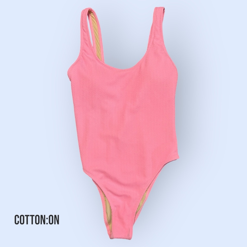 Ribbed Pink One-Piece Swimsuit – Size Medium